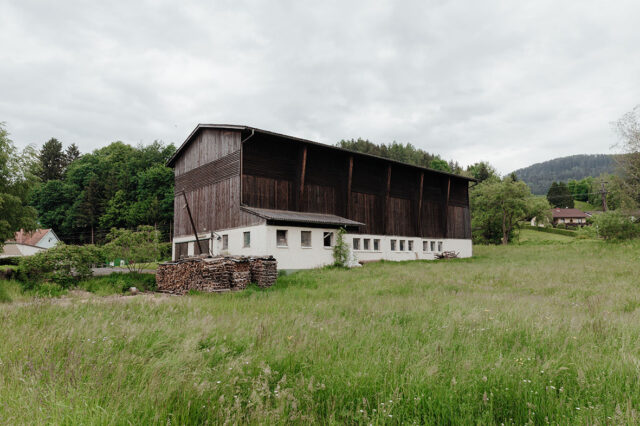Brenner-Havelka-Plessl-Kindler, Stall 01, 2025. © Brenner-Havelka-Plessl-Kindler