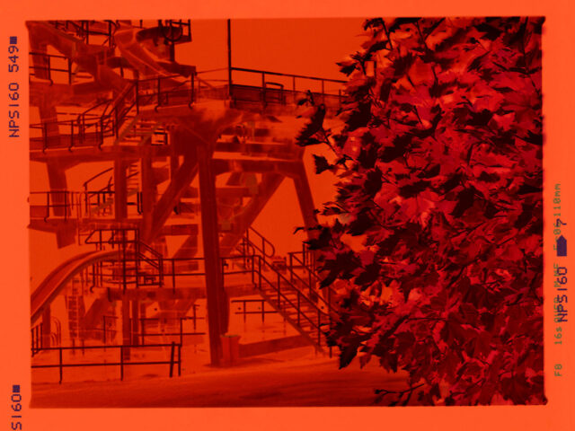 Katharina Neuwirth, aus der Serie from the series RED AIR, 3, 2025. © Katharina Neuwirth